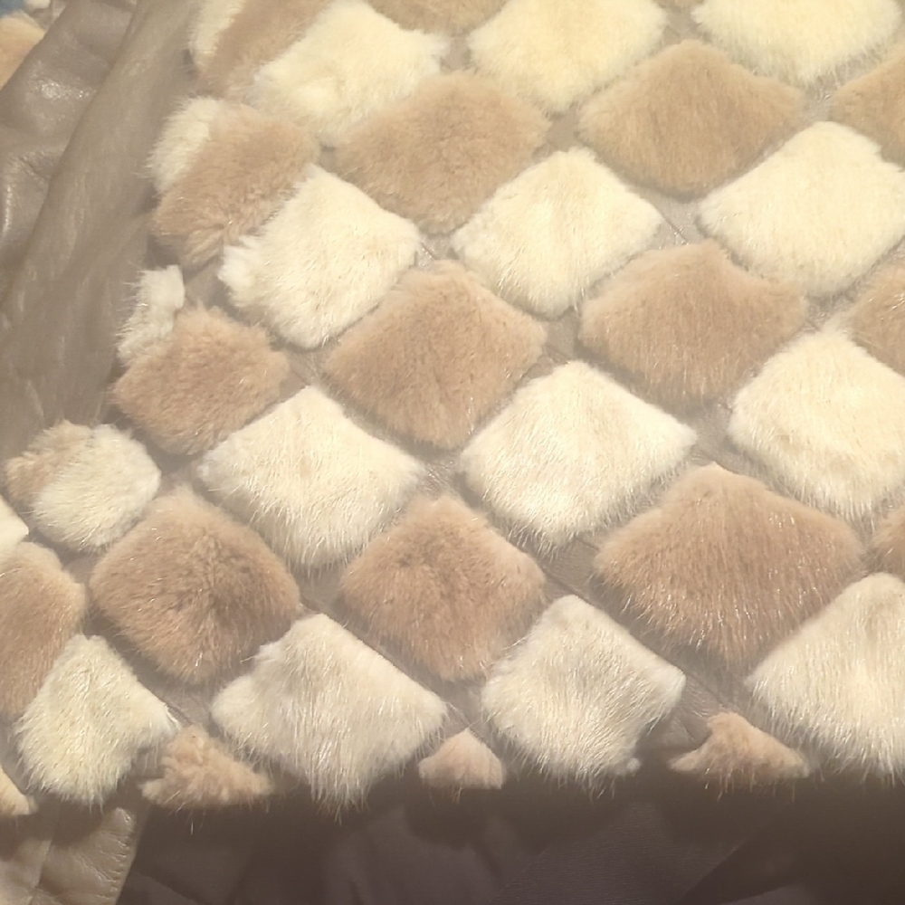 Chic Patchwork Teddy Jacket - image 6